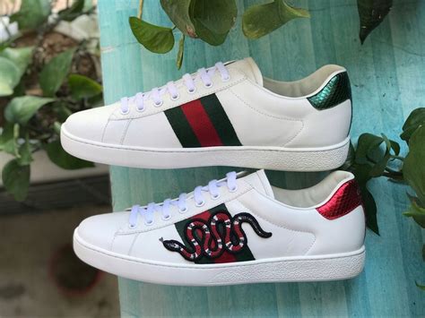 gucci buty snake|Gucci snake collection.